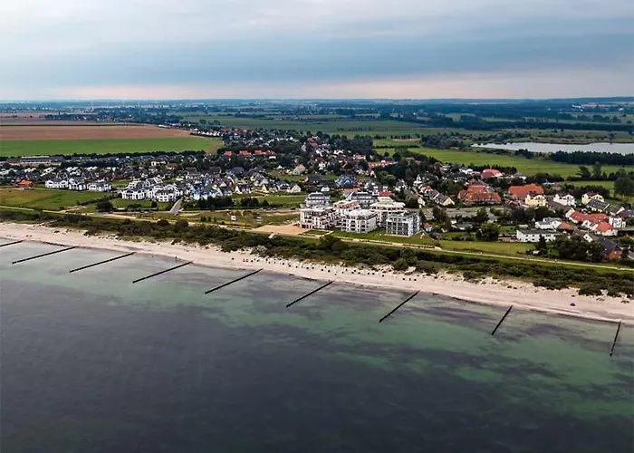 Roter Ostseebungalow